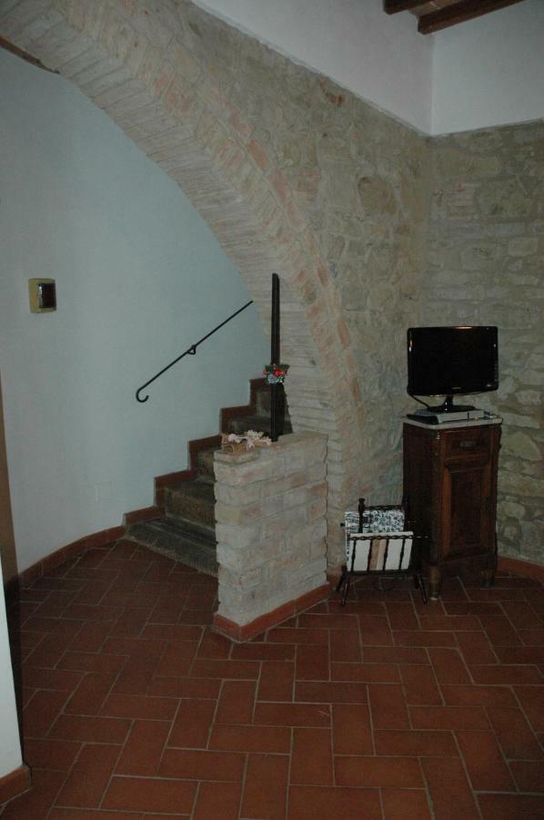 Agriturismo Podere Molino Peccioli المظهر الخارجي الصورة