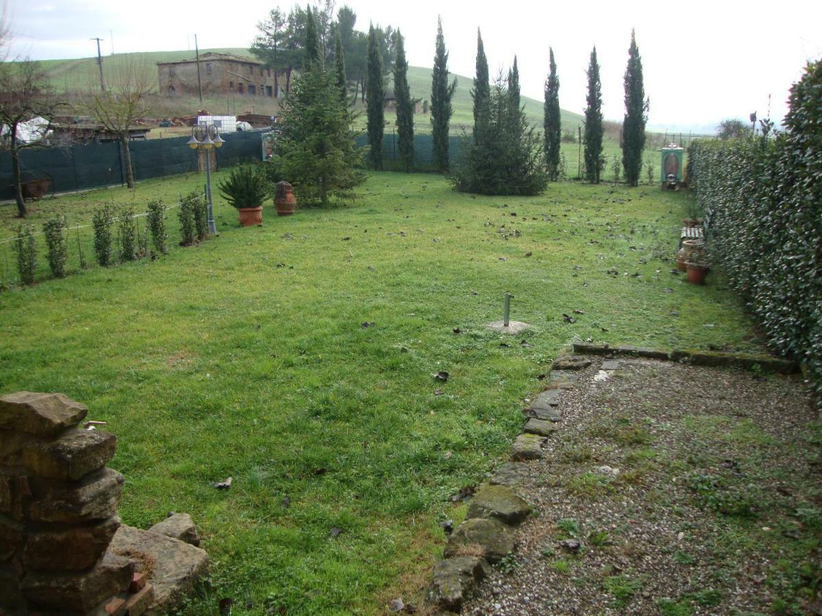 Agriturismo Podere Molino Peccioli المظهر الخارجي الصورة