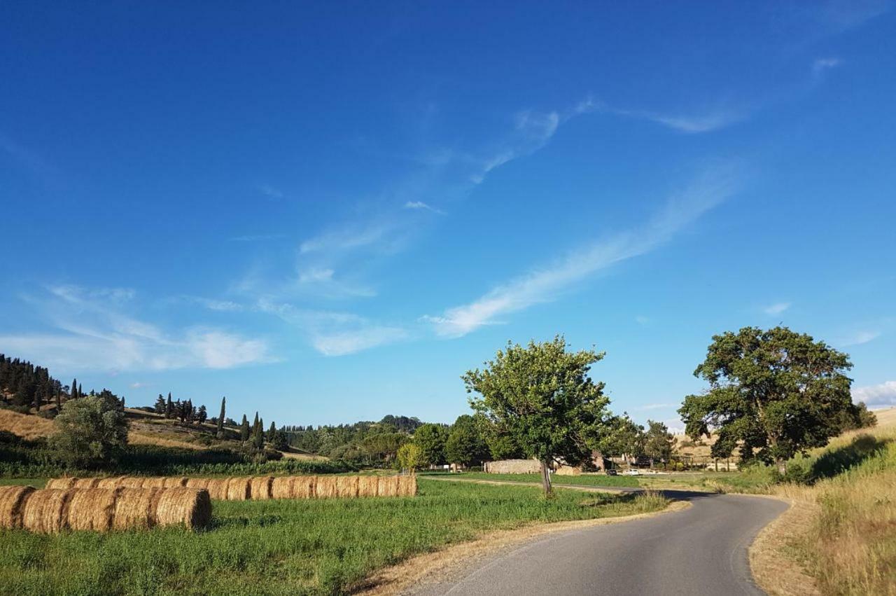 Agriturismo Podere Molino Peccioli المظهر الخارجي الصورة