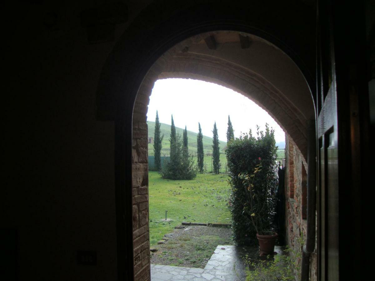 Agriturismo Podere Molino Peccioli المظهر الخارجي الصورة