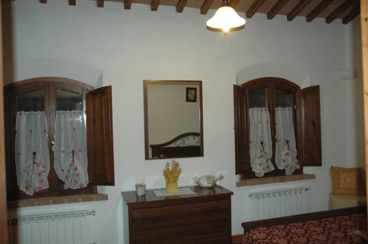 Agriturismo Podere Molino Peccioli المظهر الخارجي الصورة